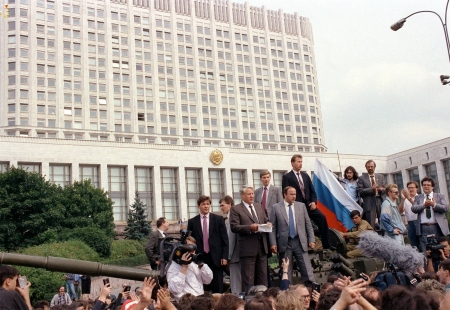  1991 .   
